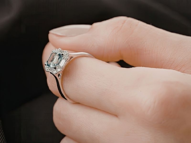 Pusat Gadai Berlian Jakarta Selatan Berkualitas